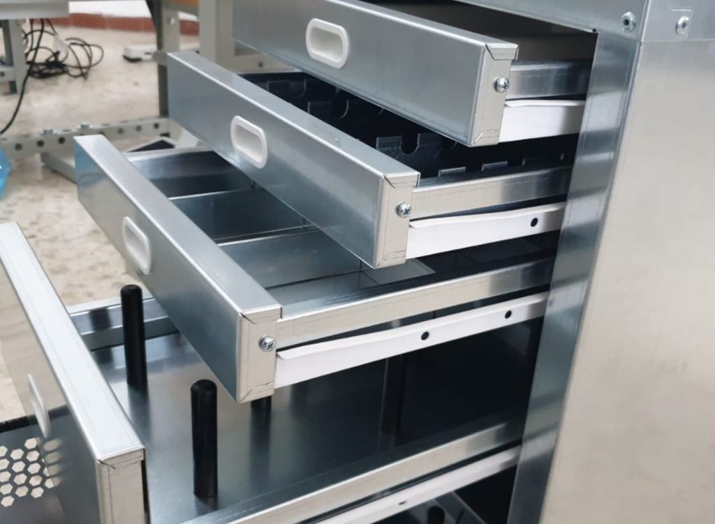 equipamento-cajones-cajonera-para-costura