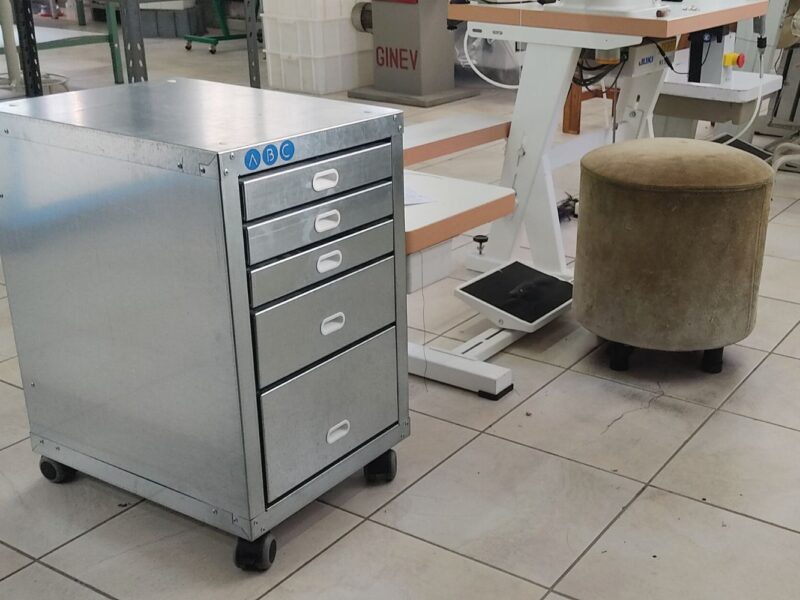 sewing-cabinet-textile