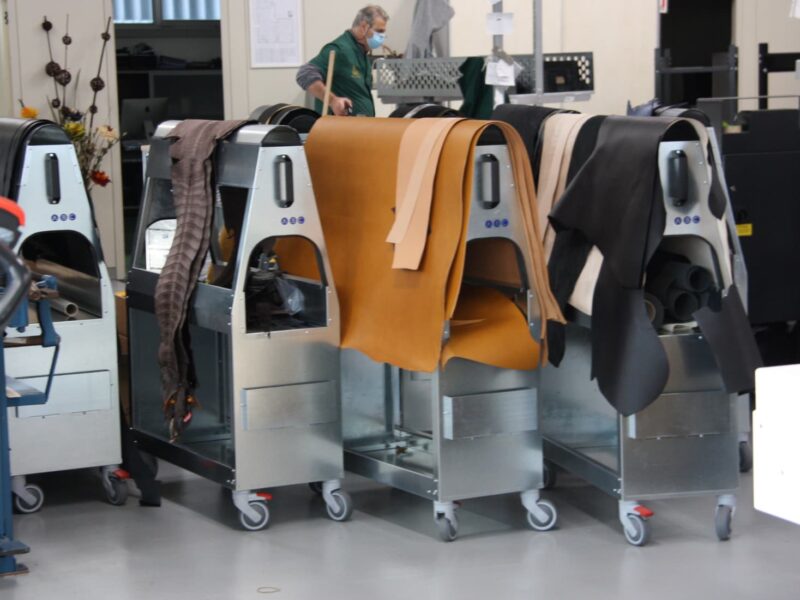 standard-leather-horse-cart