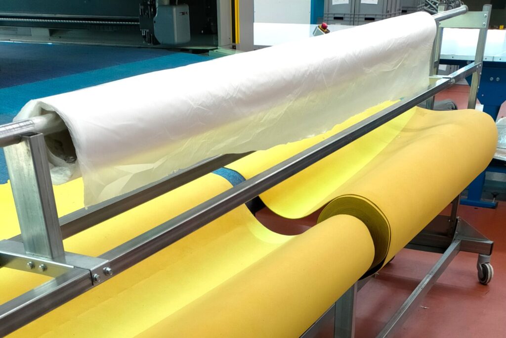 detail-cartene-chariot-porte-rouleaux-multiples