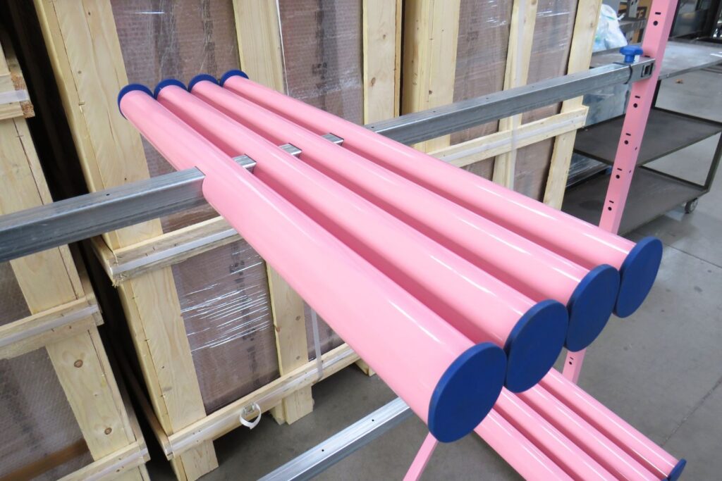 detail-arms-trolley-painted-pink