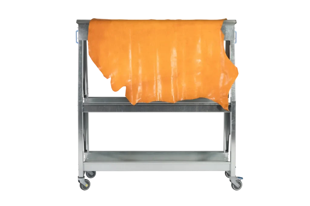 porta-pelle-grande-gobba-ampia-con-pelle